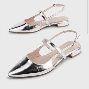 Intentionally Blank Felix Flats.